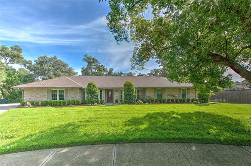 2102 Whitlock Pl, Dover, FL, 33527-6344 | Card Image