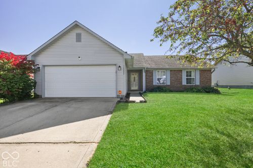 10223 Park Valley Dr, Indianapolis, IN, 46229-4107 | Card Image
