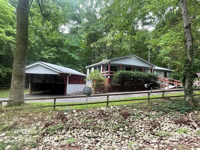 283 Fishermans Rd, House other with 2 bedrooms, 1 bathrooms and 2 parking in Big Sandy TN | Image 1