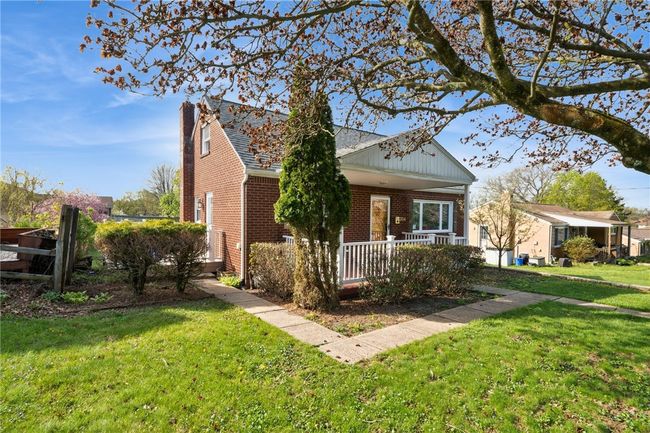 304 E Patty Ln, House other with 3 bedrooms, 2 bathrooms and 1 parking in Monroeville PA | Image 28