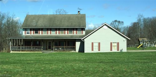 39335 Bainbridge Rd, Solon, OH, 44139-3192 | Card Image