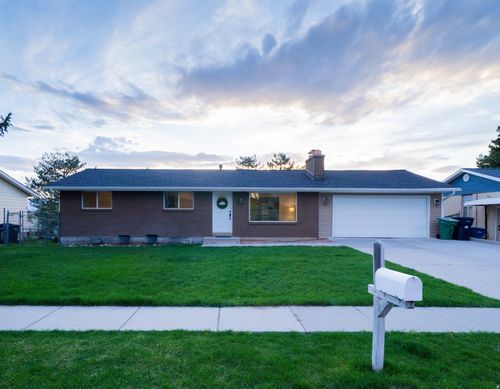 9718 S 1210 E, Sandy, UT, 84094-4028 | Card Image