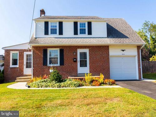 204 Becker Ave, WILMINGTON, DE, 19804-2236 | Card Image