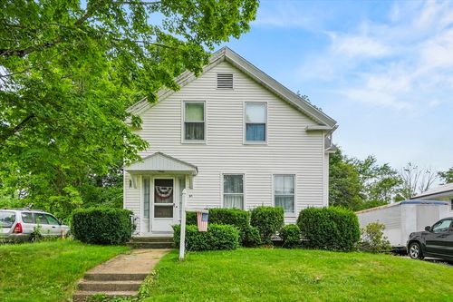 90 Common St, Barre, MA, 01005-8939 | Card Image
