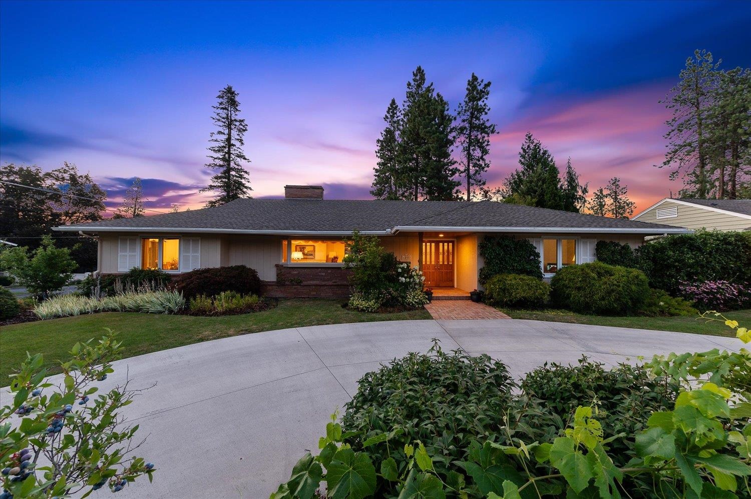 Woodcliff Rd, Spokane, WA 99203
