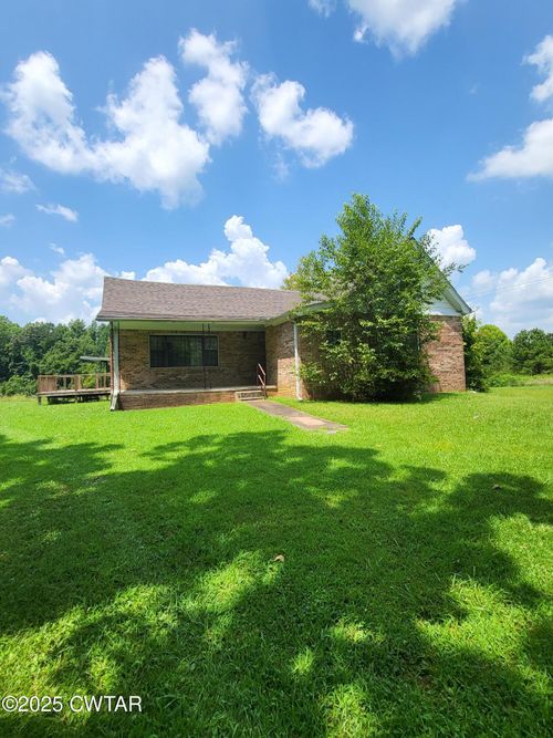 900 Hubbard Town Rd, Beech Bluff, TN, 38313-7663 | Card Image