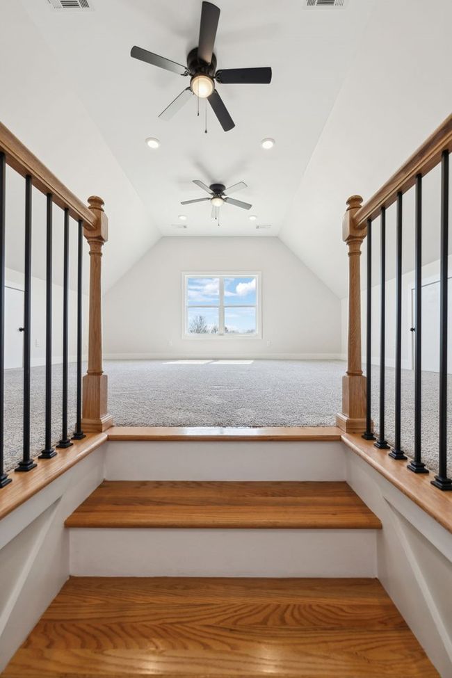 124 Casey St, House other with 3 bedrooms, 2 bathrooms and 2 parking in Brush Creek TN | Image 36