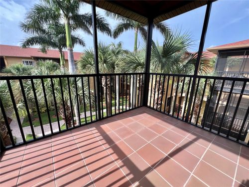 apt-327-4333 Bayside Village Dr, TAMPA, FL, 33615-5586 | Card Image