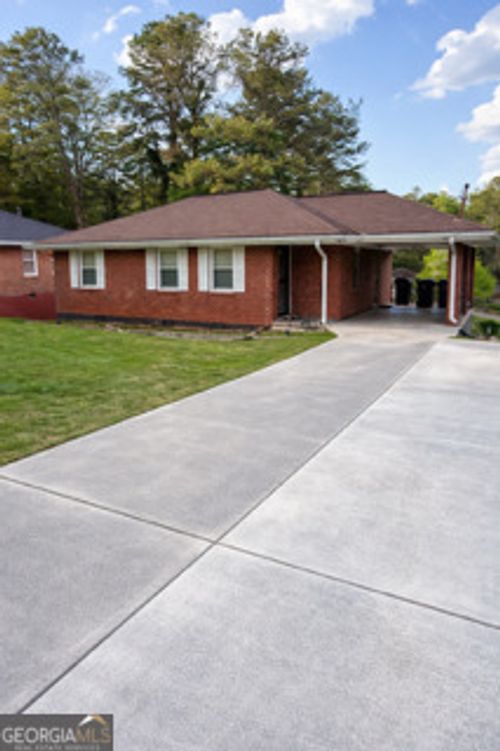 2134 East Dr, Decatur, GA, 30032-5305 | Card Image