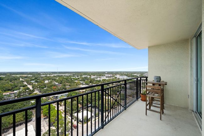 1712 - 610 W Las Olas Blvd, Condo with 2 bedrooms, 2 bathrooms and null parking in Fort Lauderdale FL | Image 12