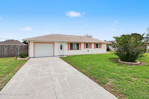 571 Firestone St Ne, Palm Bay, FL, 32907-2055 | Card Image