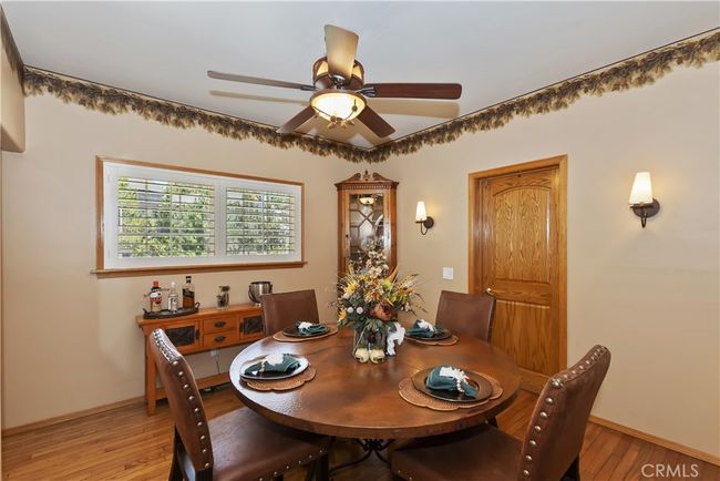 375 Meadow Cir N, House other with 4 bedrooms, 3 bathrooms and 2 parking in Big Bear Lake CA | Image 20