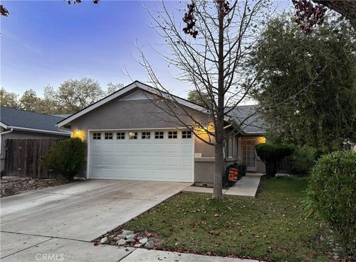 901 Turtle Creek Rd, Paso Robles, CA, 93446-3662 | Card Image