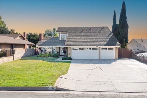 1226 Stratford Ln, San Dimas, CA, 91773-3215 | Card Image