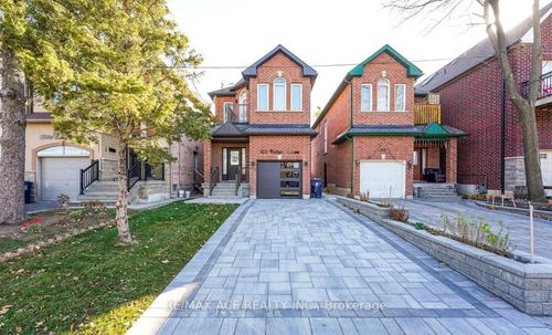 203 Raleigh Ave, Scarborough, ON, M1K1A5 | Card Image
