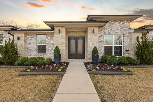 104 N 4th St, Trenton, TX, 75490-1245 | Card Image