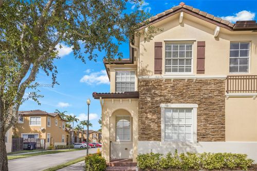 unit-1-9239 Sw 227th St, Cutler Bay, FL, 33190-1898 | Card Image