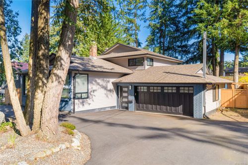 3617 Country Club Dr, Nanaimo, BC, V9T1T8 | Card Image
