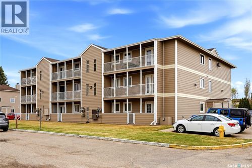 10-6575 Rochdale Blvd, Regina, SK, S4X2Z1 | Card Image