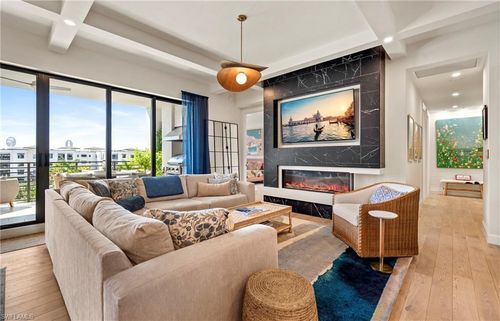 unit-560-1125 Central Ave, NAPLES, FL, 34102-6290 | Card Image