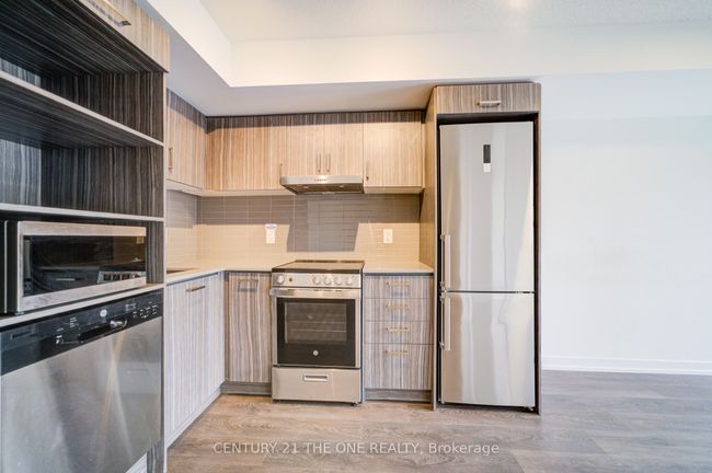 1506 - 219 Dundas St E, Condo with 2 bedrooms, 1 bathrooms and null parking in Toronto ON | Image 9