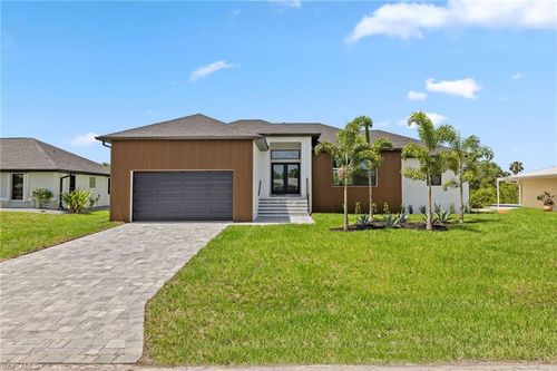 18514 Ashcroft Cir, Port Charlotte, FL, 33948-9605 | Card Image