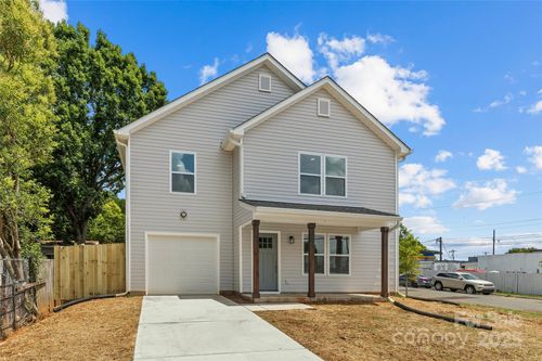 2621 Midland Ave, Charlotte, NC, 28208-4717 | Card Image