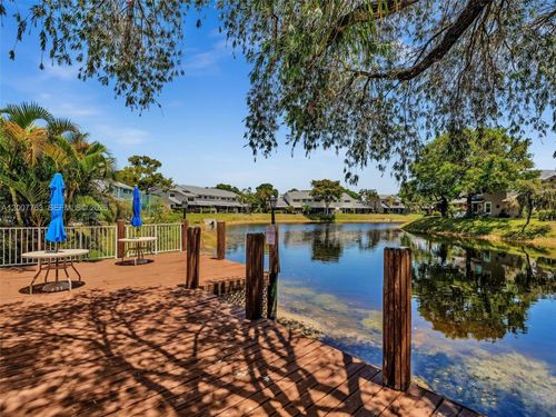 1958 Discovery Cir E, Deerfield Beach, FL, 33442-1027 | Card Image