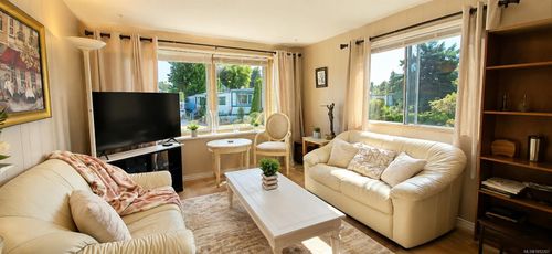 6-2625 Mansfield Dr, Courtenay, BC, V9N2M2 | Card Image