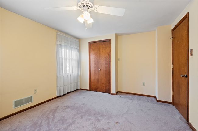 201 Cameron Dr, House other with 3 bedrooms, 3 bathrooms and 2 parking in Irwin PA | Image 21