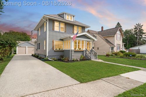 130 Gallup St, Mount Clemens, MI, 48043-1606 | Card Image