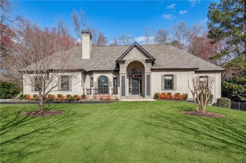 4211 Edgeworth Dr, Flowery Branch, GA, 30542-3695 | Card Image