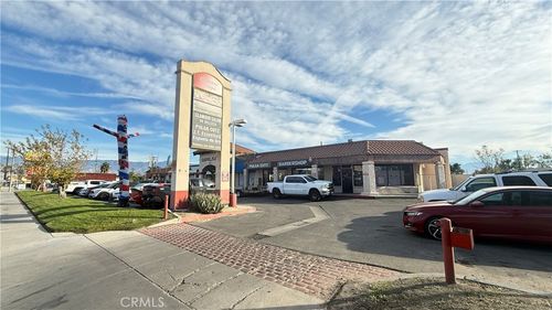 555 S Mount Vernon Ave, San Bernardino, CA, 92410-2749 | Card Image