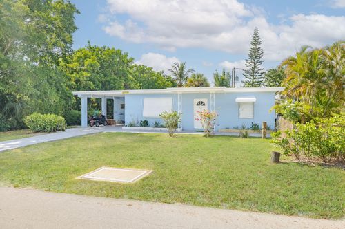 2978 Se Normand St, Stuart, FL, 34997-5168 | Card Image