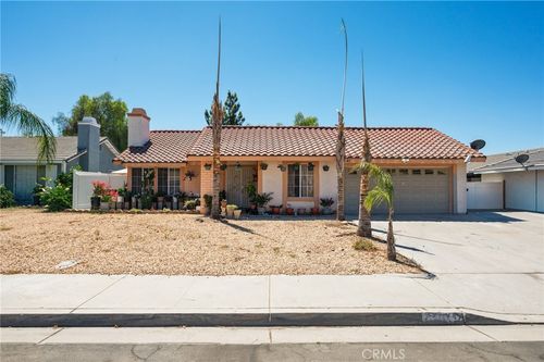 25641 Stuyvesant, Moreno Valley, CA, 92557 | Card Image