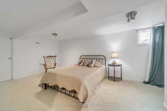 20 Hollis Cres, House other with 4 bedrooms, 3 bathrooms and 4 parking in Holland Landing ON | Image 29