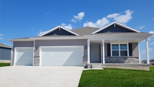 3605 Rueben Drive, Marion, IA, 52302 | Card Image
