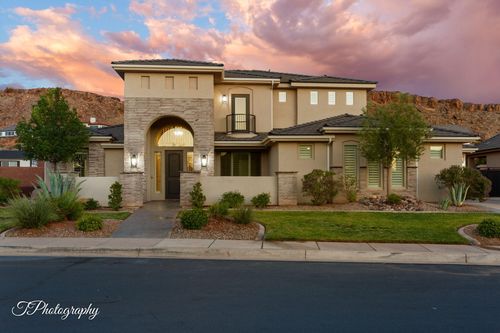 2762 E Hazel Dr, St George, UT, 84790-1250 | Card Image