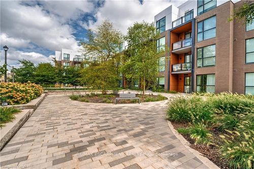 119-168 Sabina Dr, Oakville, ON, L6H0W5 | Card Image