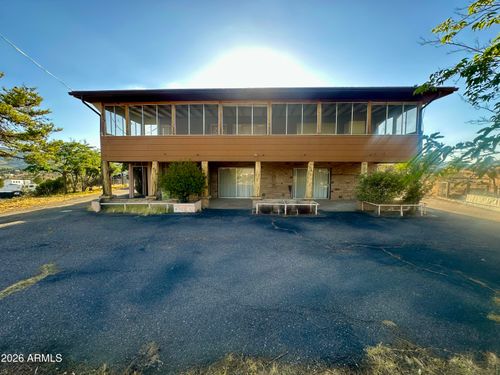 18127 S Tawny Ln, Peeples Valley, AZ, 86332-8640 | Card Image