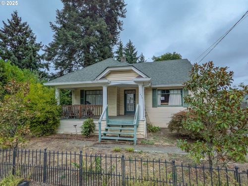 1734 Se Brookwood Ave, Hillsboro, OR, 97123-8043 | Card Image