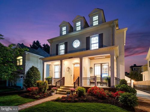 2600 12th St N, ARLINGTON, VA, 22201-2818 | Card Image