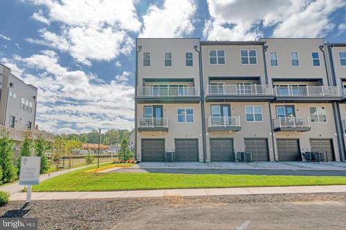 4-14350 Yesler Ave, CHANTILLY, VA, 20151-2549 | Card Image