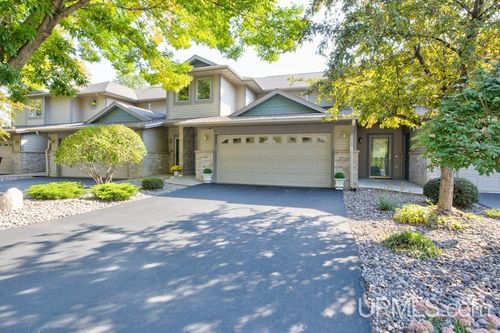 2186 10th Street, Menominee, MI, 49858 | Card Image