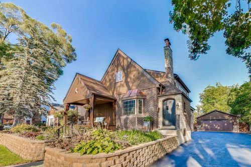 8009 Forest Ave, Munster, IN, 46321-1142 | Card Image