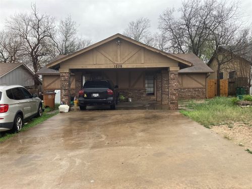 1209 Dobie Dr, Austin, TX, 78753-4522 | Card Image