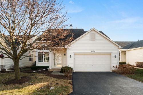 16139 Seneca Lake Cir, Crest Hill, IL, 60403-1501 | Card Image