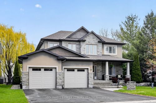 211 Jensen Court, Carp - Huntley Ward, ON, K0A1L0 | Card Image
