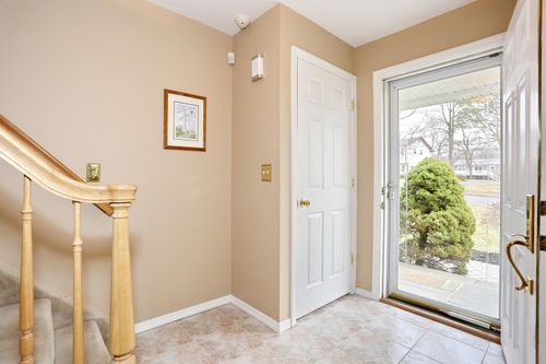 50 Princeton Dr, Tappan, NY, 10983-1614 | Card Image