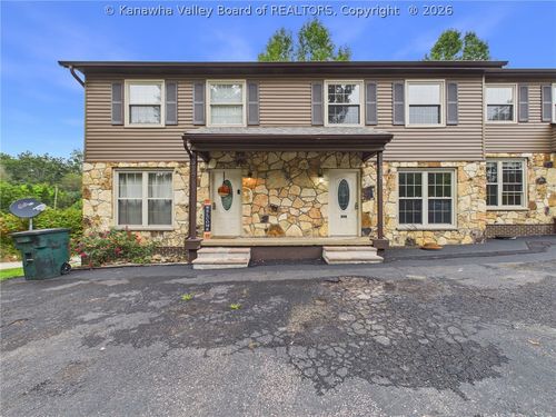 323 Berry Ln, Barboursville, WV, 25504-7085 | Card Image